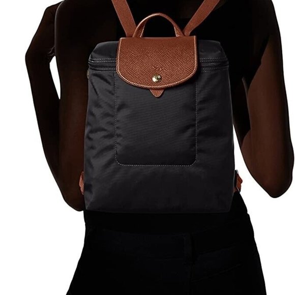 Longchamp Handbags - Longchamp Le Pliage Ladies Medium Nylon Backpack L1699089001 BRAND NEW NWT